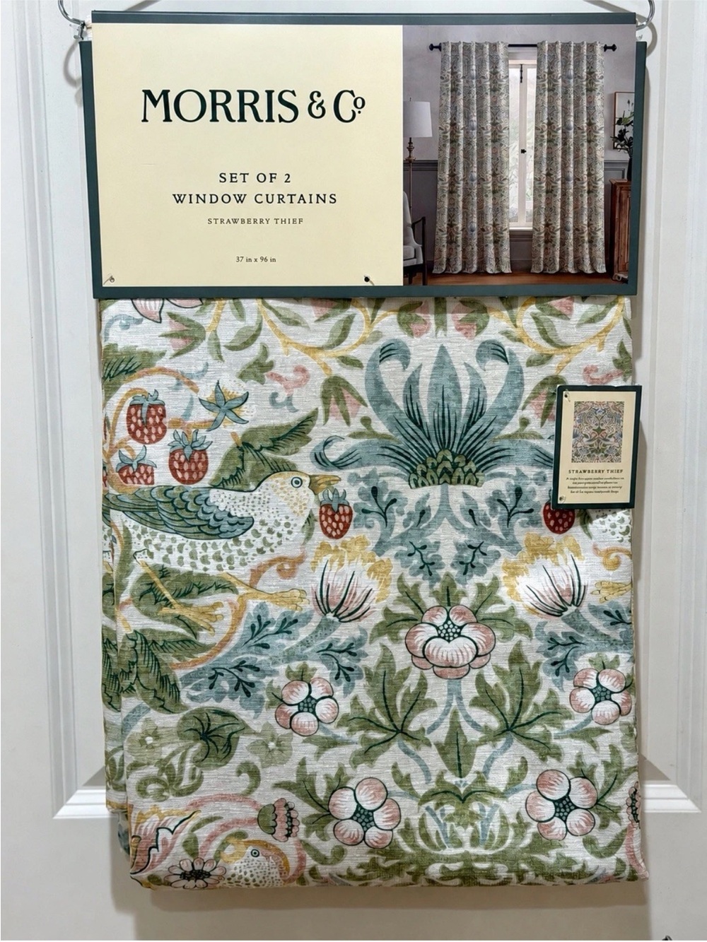 WILLIAM MORRIS Curtain 2 panels 37X96" Strawberry Thief SUMMER
NWT